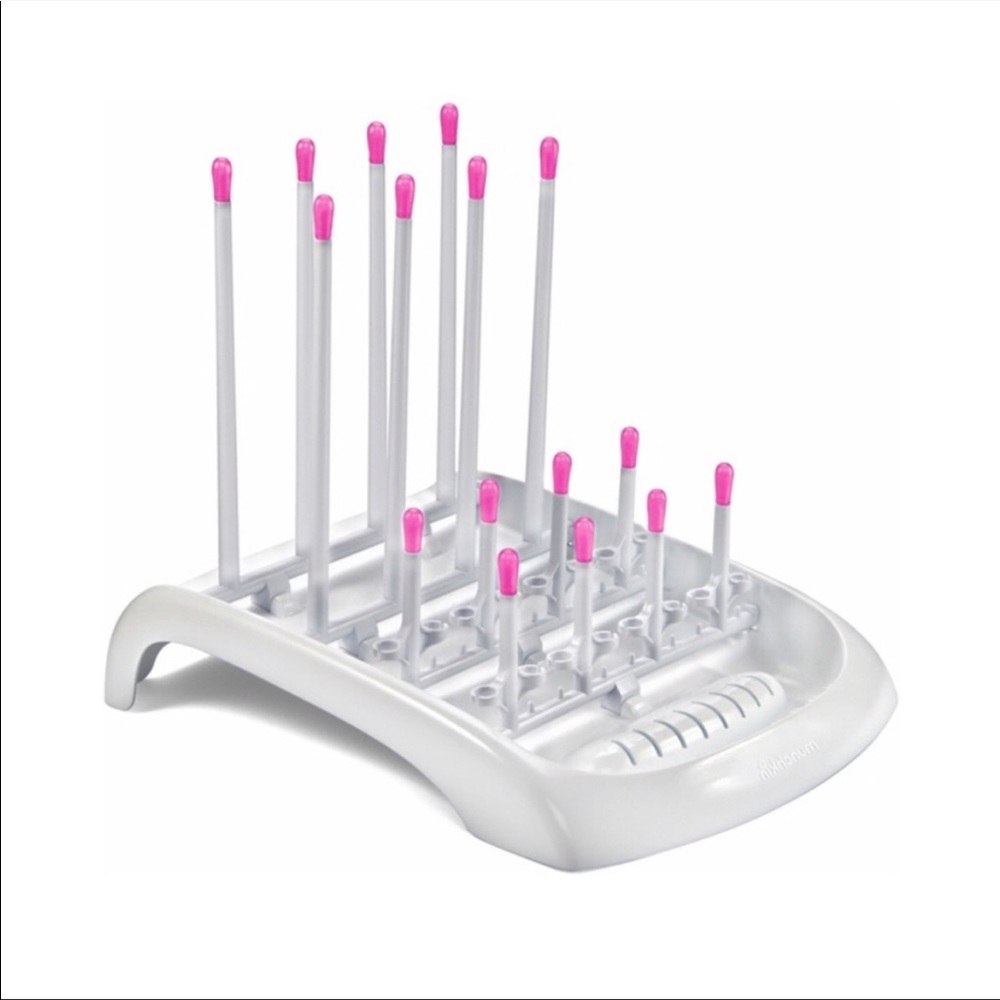Bottle drying rack. Used for one week. Munchkin brand.